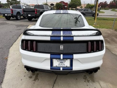Used 2016 Ford Mustang Shelby GT350 w/ Technology Package RWD image 10