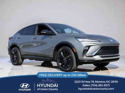 Used 2025 Buick Envista Sport Touring w/ Convenience I Package