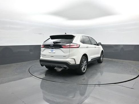 Certified 2024 Ford Edge Titanium AWD/4WD image 7