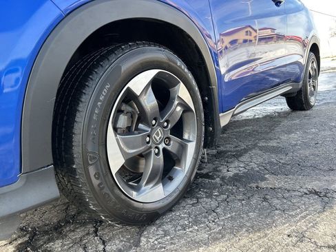 Used 2018 Honda HR-V EX-L image 11