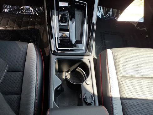 New 2025 Volkswagen GTI SE image 13