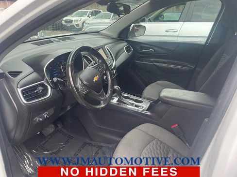Used 2019 Chevrolet Equinox LT AWD/4WD image 2