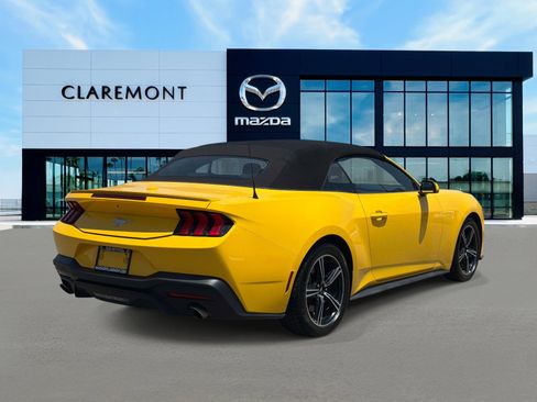 Used 2024 Ford Mustang Premium RWD image 5