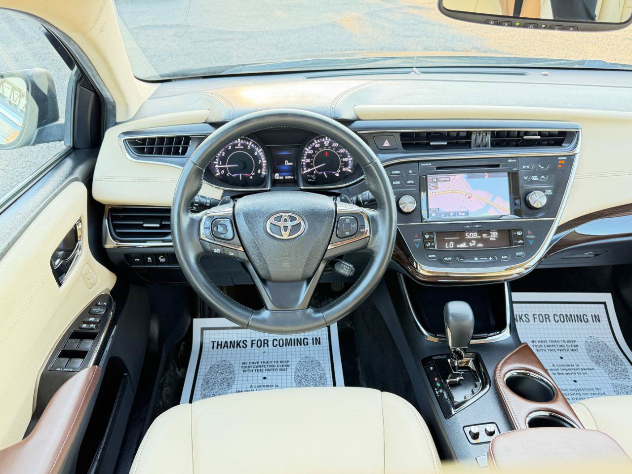 Used 2015 Toyota Avalon XLE Touring FWD image 26