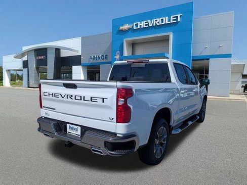 New 2026 Chevrolet Silverado 1500 LT w/ Z71 Off-Road Package AWD/4WD image 4