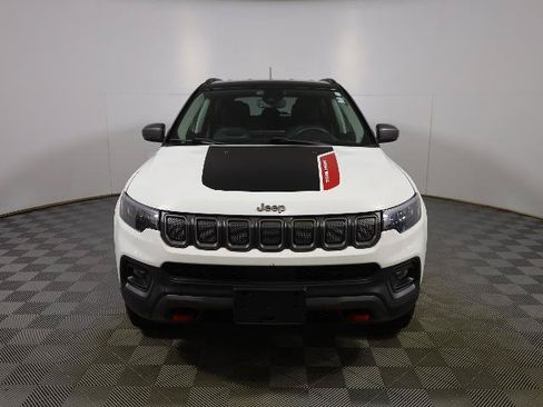 Used 2022 Jeep Compass Trailhawk AWD/4WD image 4