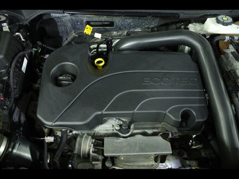 Used 2024 Chevrolet Equinox LS w/ LS Convenience Package FWD image 19
