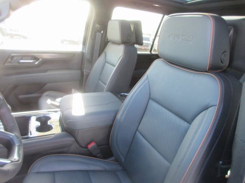 New 2026 GMC Yukon AT4 image 12