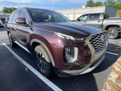Used 2022 Hyundai Palisade SEL FWD image 1