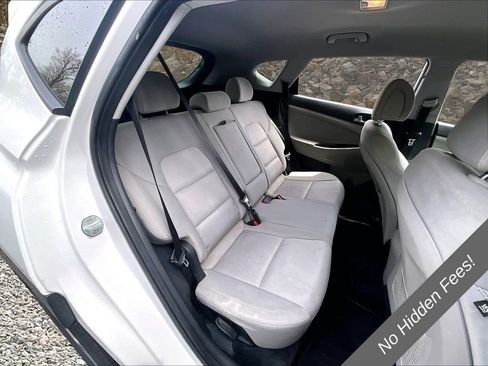 Used 2017 Hyundai Tucson SE AWD/4WD image 25