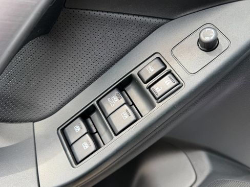 Used 2014 Subaru Forester 2.5i Limited w/ Popular Package #2 image 15