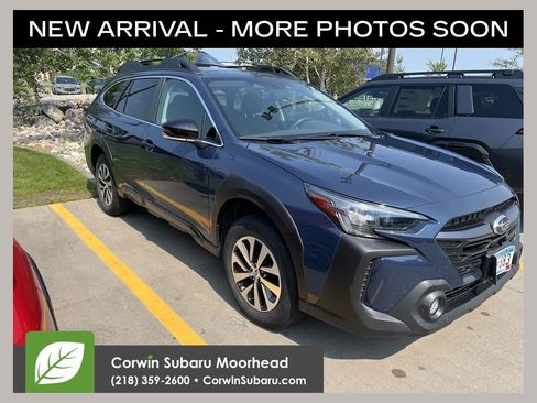 Used 2024 Subaru Outback Premium AWD/4WD image 1