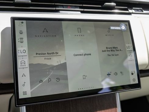 New 2026 Land Rover Range Rover SE AWD/4WD image 33