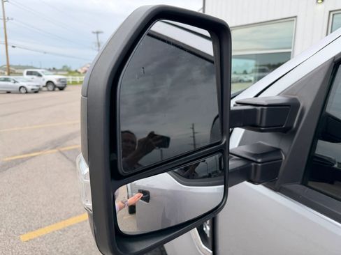 Used 2022 Ford F350 XLT AWD/4WD image 8