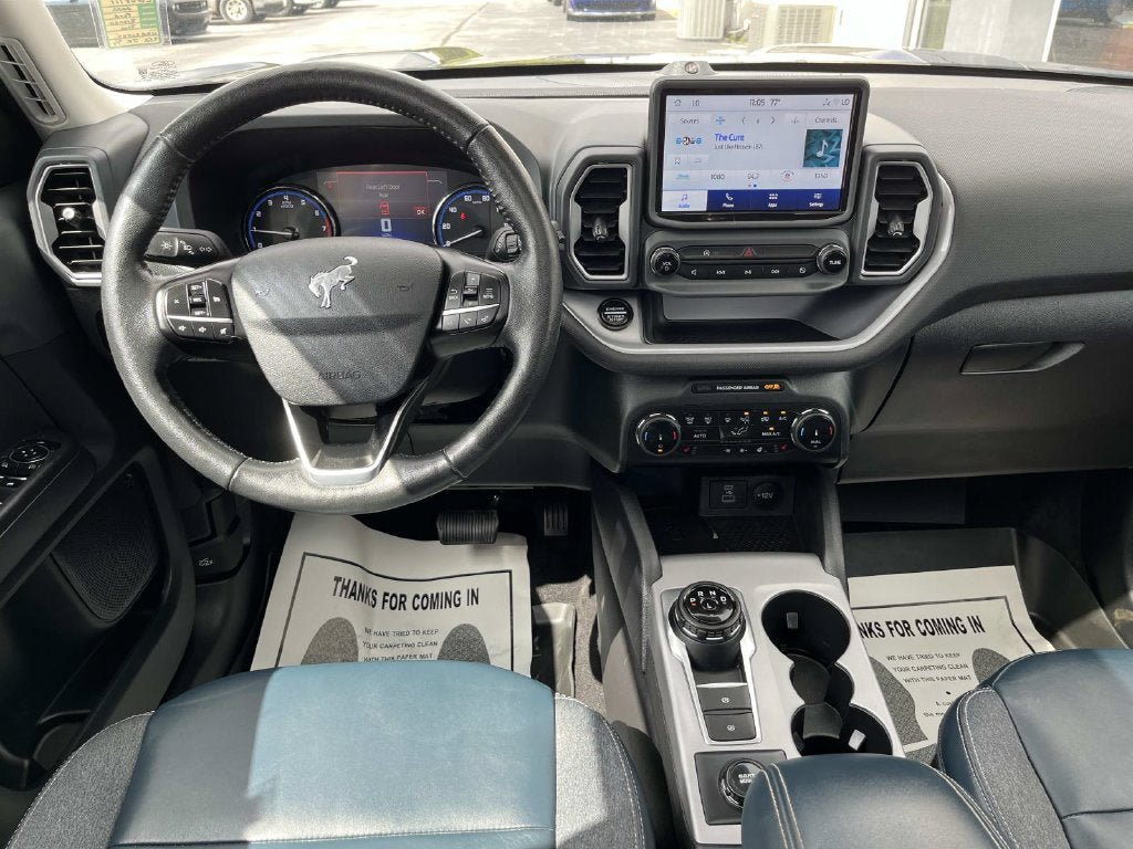 Used 2022 Ford Bronco Sport Outer Banks w/ Tech Package AWD/4WD image 12
