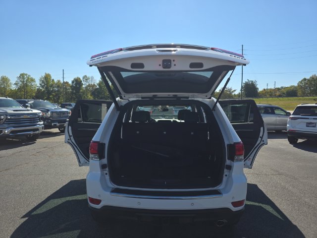 Used 2022 Jeep Grand Cherokee Limited w/ Trailer Tow Group IV AWD/4WD image 13