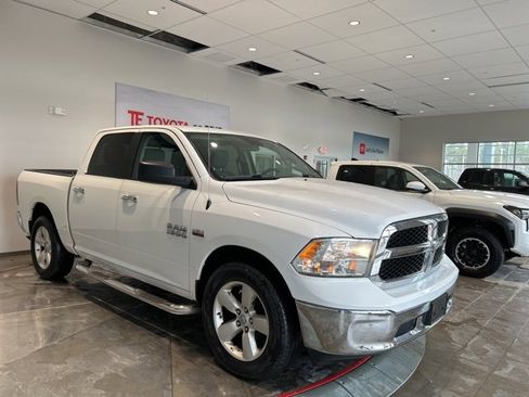 Used 2018 RAM 1500 Classic SLT image 1