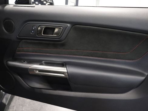 Used 2018 Ford Mustang Shelby GT350R w/ GT350R Equipment Group 920A image 34