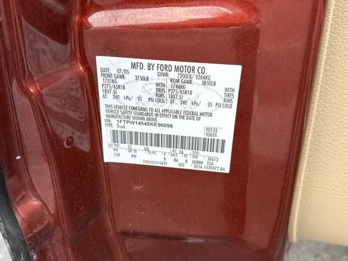 Used 2005 Ford F150 XLT image 28