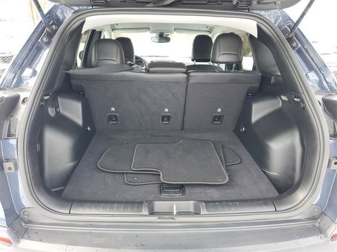 Used 2020 Jeep Cherokee Latitude Lux w/ Quick Order Package 26H Lux image 8