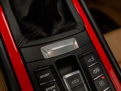 Used 2016 Porsche Boxster GTS image 24