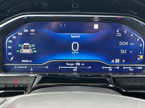 Used 2023 Chevrolet Silverado 1500 ZR2 w/ Technology Package image 24