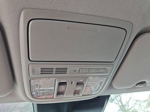 Used 2022 Honda CR-V EX-L image 32