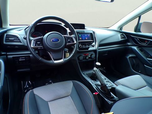 Used 2019 Subaru Crosstrek 2.0i Premium AWD/4WD image 14