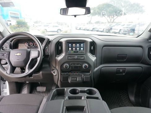 New 2025 Chevrolet Silverado 1500 Custom image 21