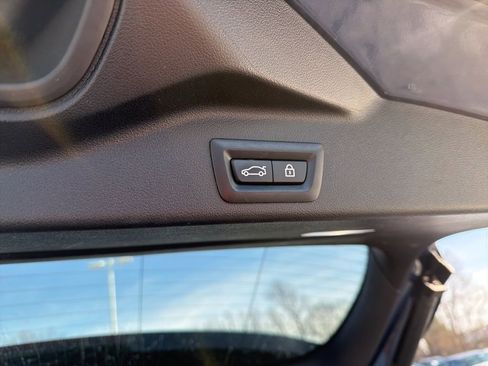 Used 2022 BMW X5 xDrive40i w/ Premium Package image 23
