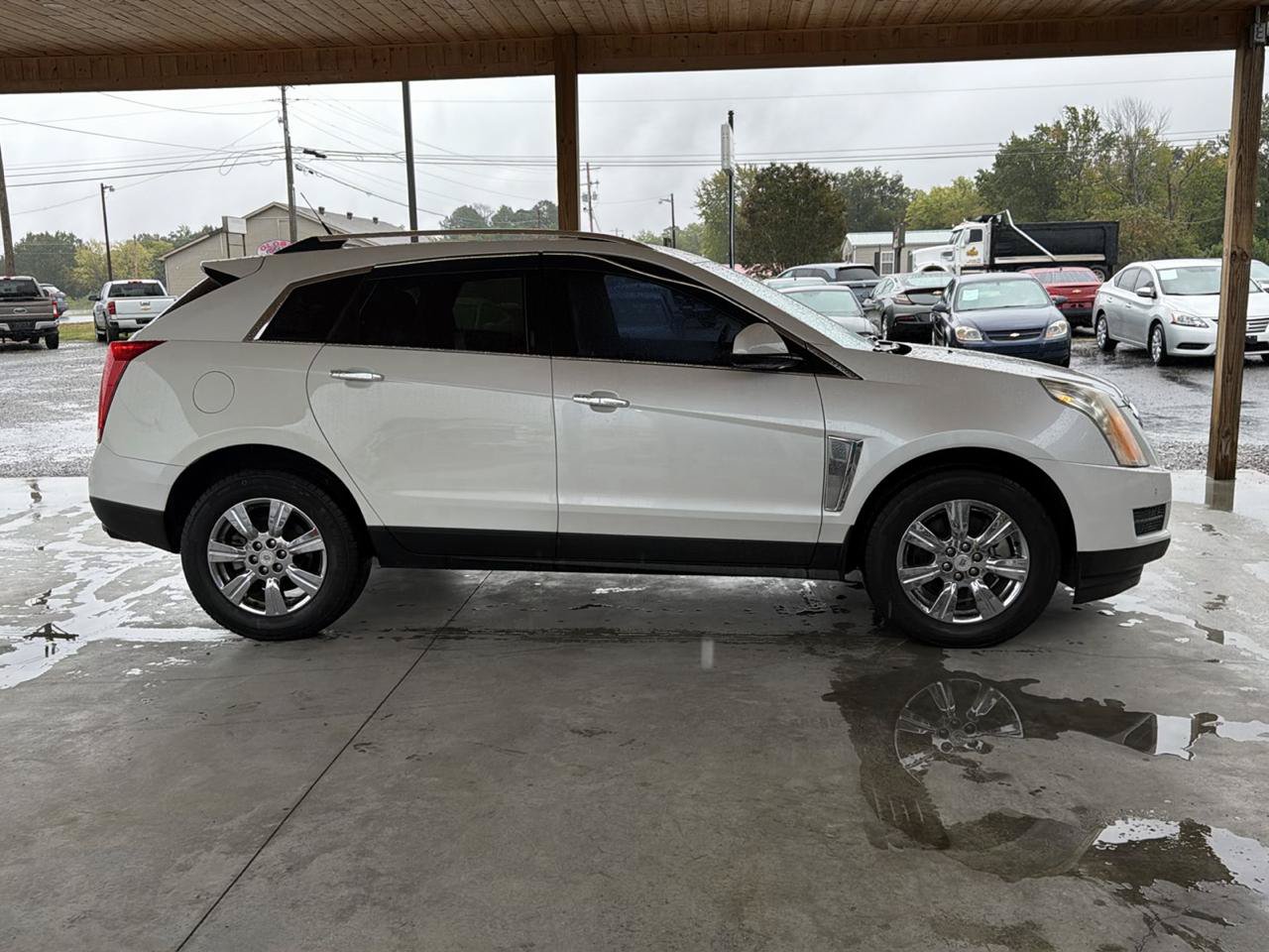 Used 2014 Cadillac SRX Luxury FWD image 6