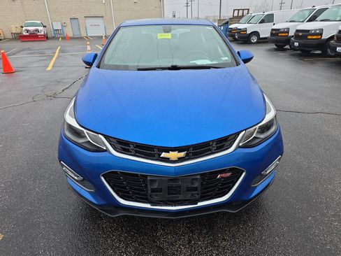 Used 2017 Chevrolet Cruze LT w/ Sun And Sound Package image 8