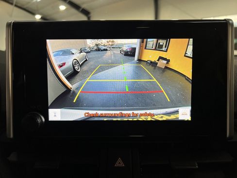 Used 2023 Toyota RAV4 LE image 21