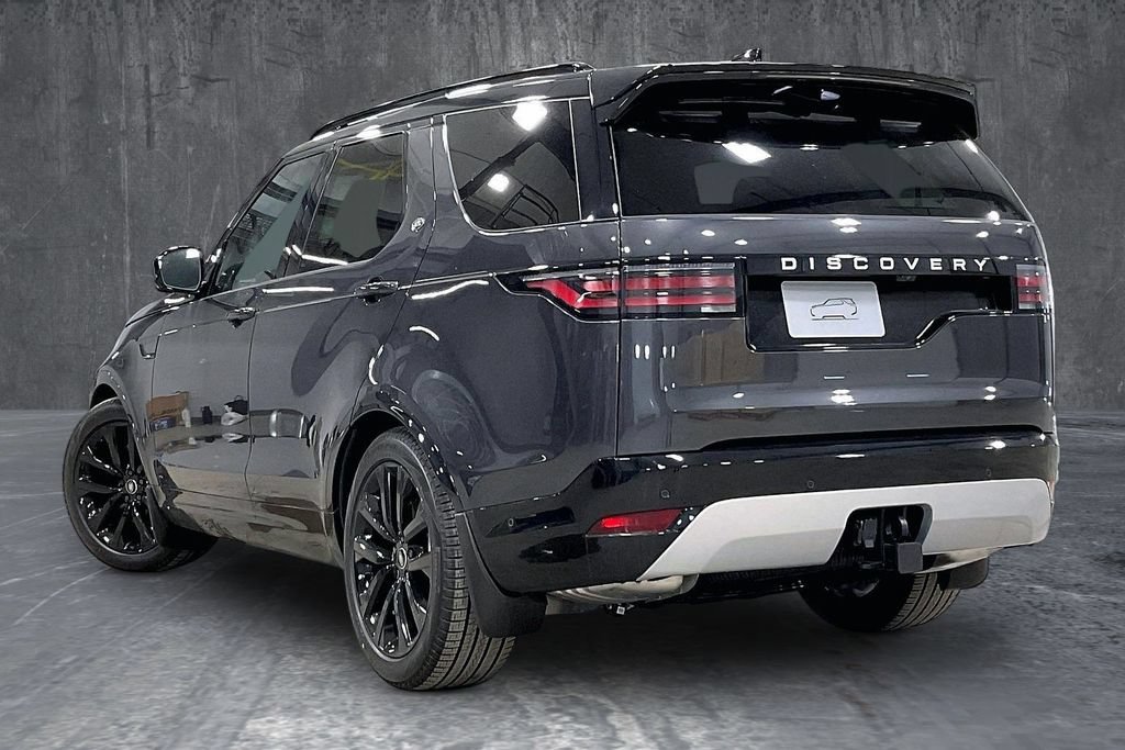 New 2026 Land Rover Discovery Limited Edition AWD/4WD image 3