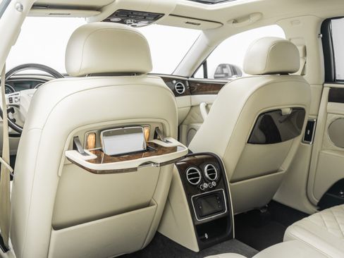 Used 2017 Bentley Flying Spur W12 AWD/4WD image 31