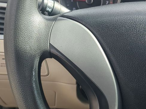 Used 2016 Hyundai Elantra SE image 18