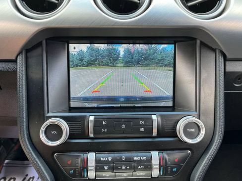 Used 2019 Ford Mustang GT Premium RWD image 18
