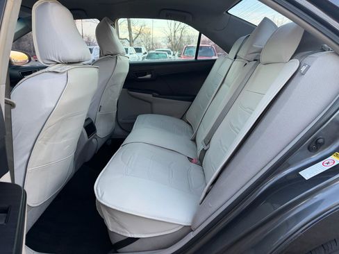 Used 2012 Toyota Camry LE image 41