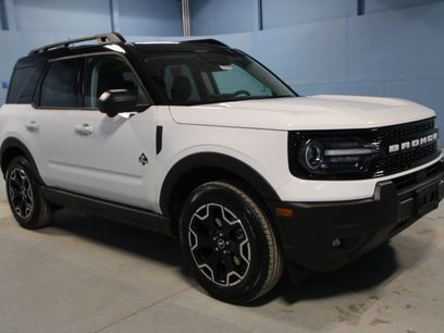 New 2025 Ford Bronco Sport Outer Banks w/ Outer Banks Tech Package+