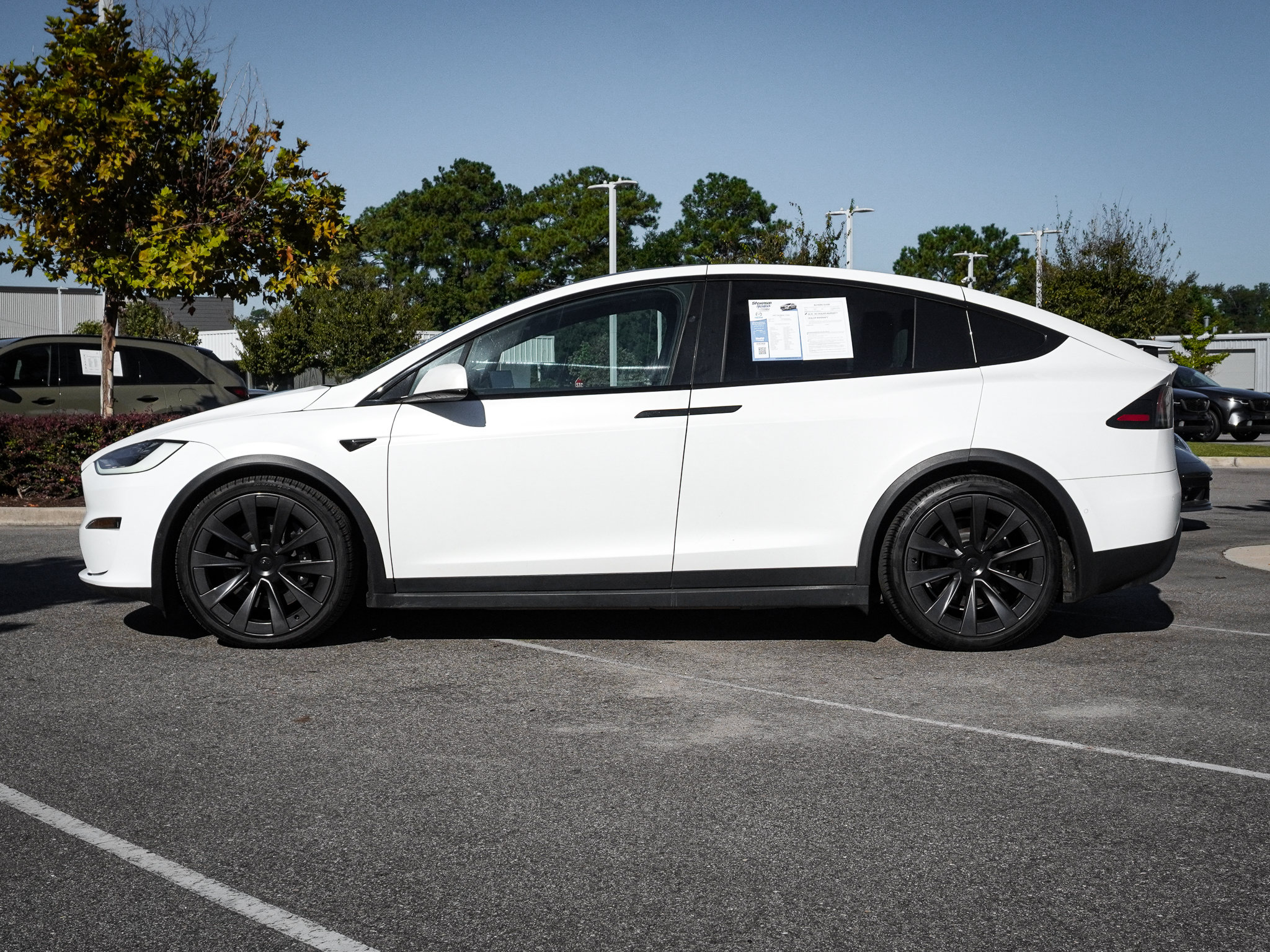 Used 2022 Tesla Model X Plaid AWD/4WD image 7