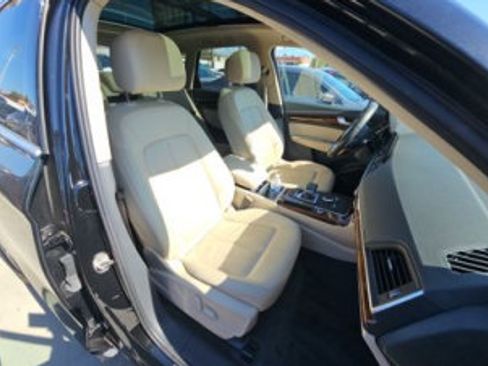 Used 2018 Audi Q5 2.0T Premium Plus w/ Premium Plus Package AWD/4WD image 6