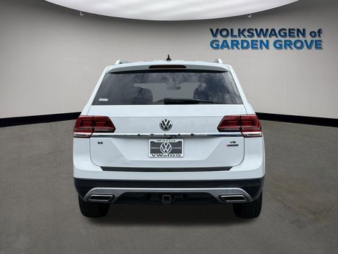 Used 2019 Volkswagen Atlas SE w/ Towing Package image 6