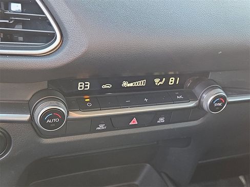 Used 2023 MAZDA CX-30 AWD 2.5 S w/ Select Package image 16