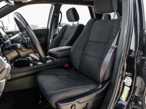 Used 2023 Dodge Durango GT image 39