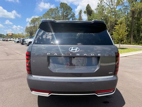 Used 2026 Hyundai Palisade Calligraphy AWD/4WD image 11