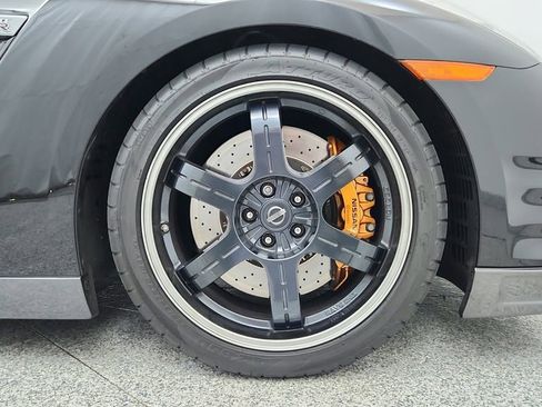 Used 2012 Nissan GT-R Black Edition image 14