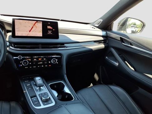 Certified 2025 INFINITI QX60 Luxe w/ Black Edition FWD image 35