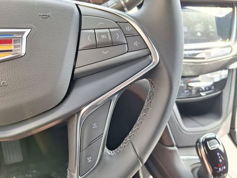 New 2026 Cadillac XT5 Luxury FWD image 18