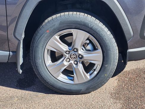 Used 2024 Toyota RAV4 XLE image 29