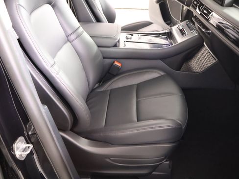 New 2026 Lincoln Aviator 2WD image 14